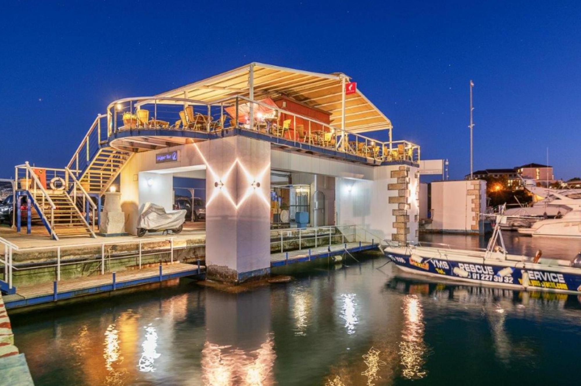 House Boat Oliva - Floating House Villa Pula Exterior photo